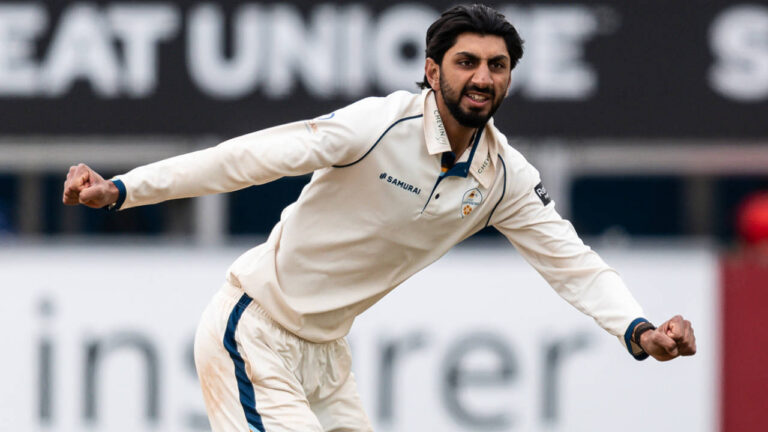 Derbyshire ने नॉर्थम्पटनशायर को हराकर काउंटी चैंपियनशिप में पहली जीत दर्ज की