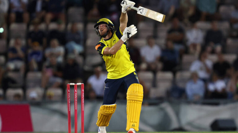 Dawson delivers as Surrey are outgunned by Hampshire – विटालिटी ब्लास्ट: लियाम डॉसन की शानदार पारी से सरे को मिली मात