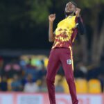 389119.6