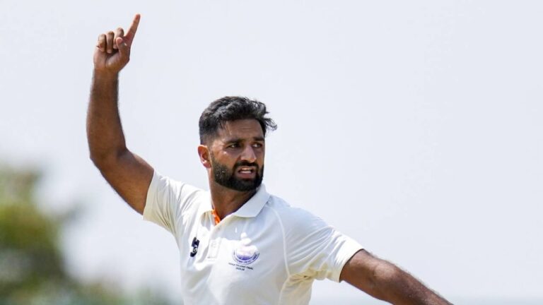 Auqib Nabi, Prince Yadav among seven net bowlers for Afghanistan Test: भारत की तैयारी और रणनीतियाँ