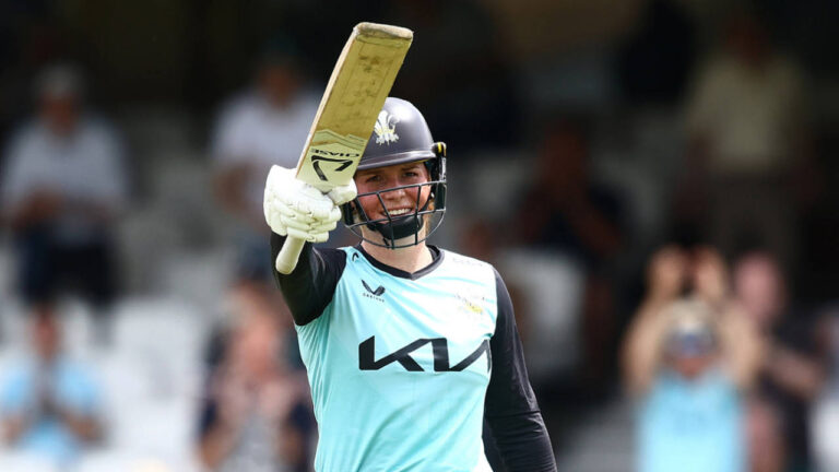 Jemima Spence fifty leads Surrey to victory – जेमिमा स्पेंस के अर्धशतक ने सरे को जीत दिलाई
