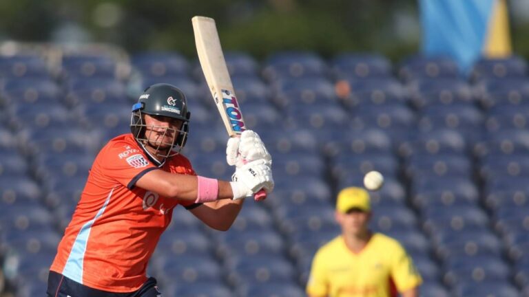 Siddle, Pretorius, Short lead Unicorns to comfortable win